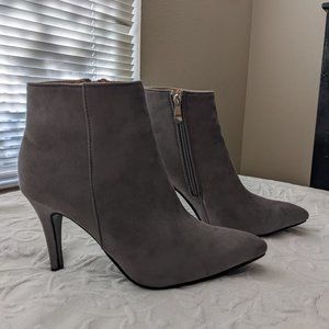 Gray Faux Suede Stiletto Heel Ankle Booties 8M